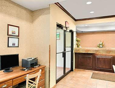 Super 8 By Wyndham Grayville מראה חיצוני תמונה